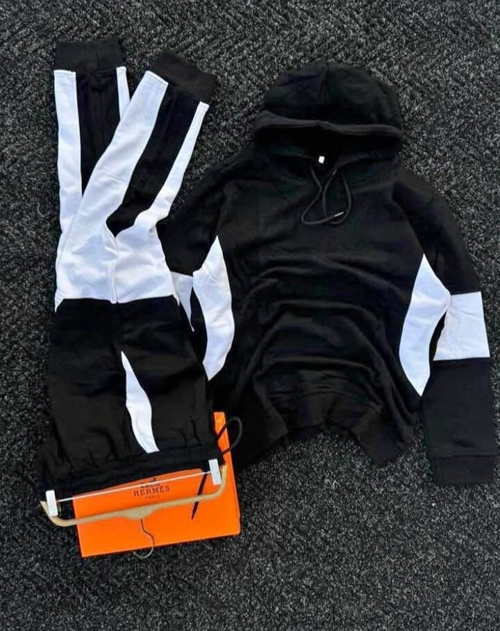 Ensemble de survêtement élégant