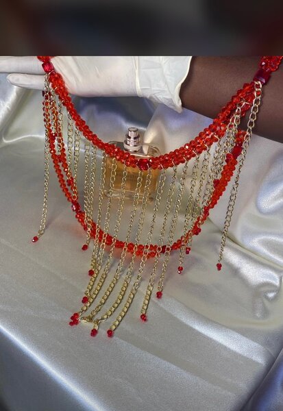 Collier élégant avec perles