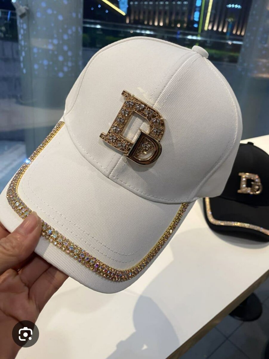 Casquette de luxe avec strass