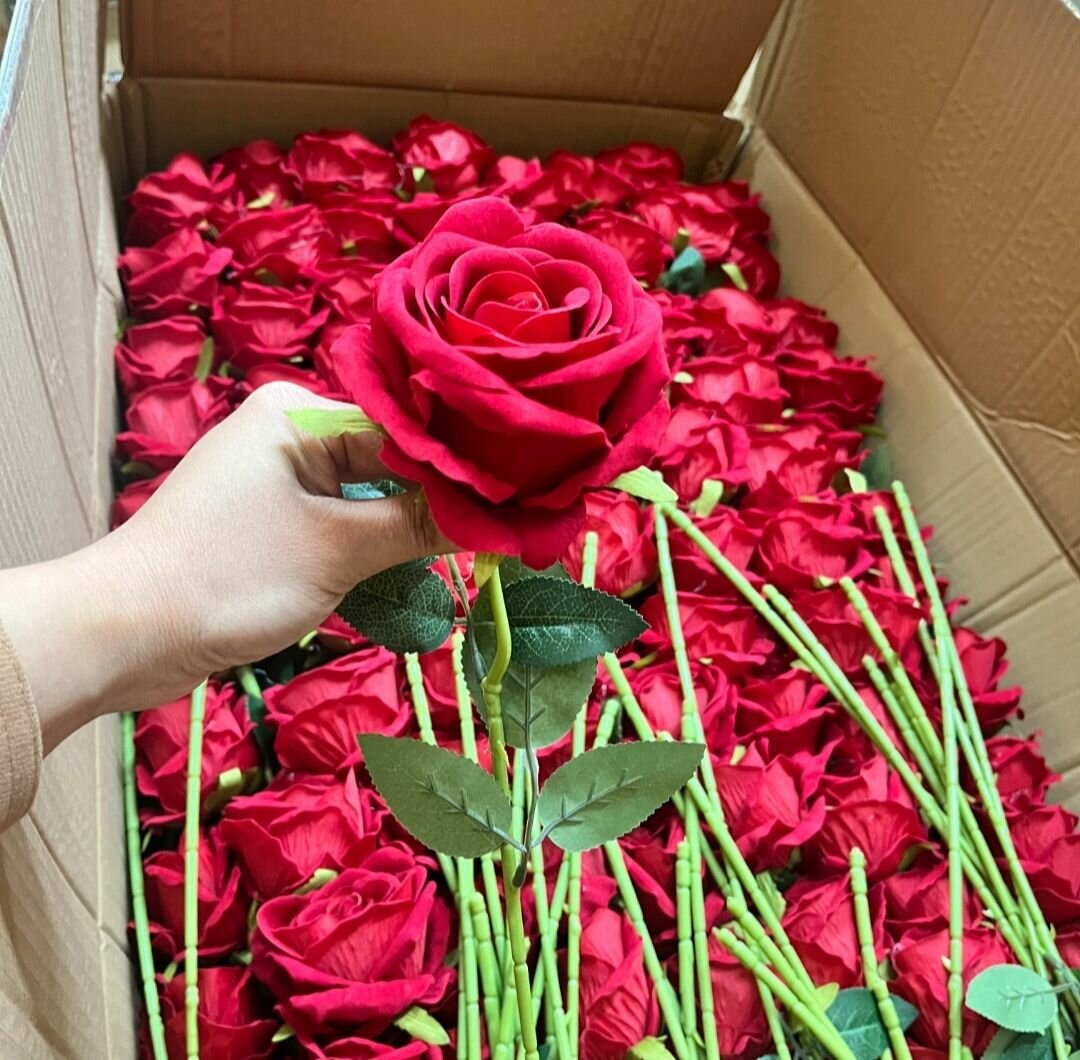 Roses artificielles réalistes