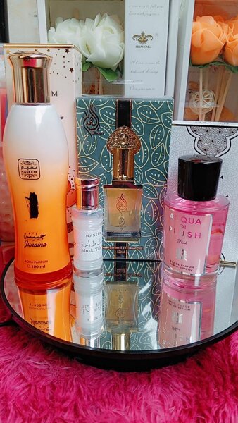 Ensemble de parfums élégants