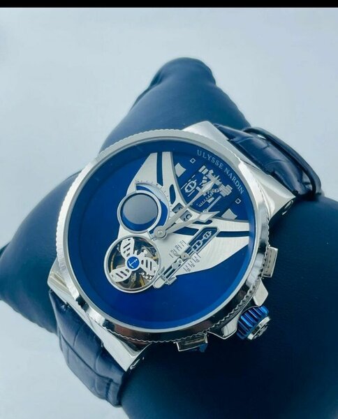 Montre Ulysse Nardin Homme Bleu