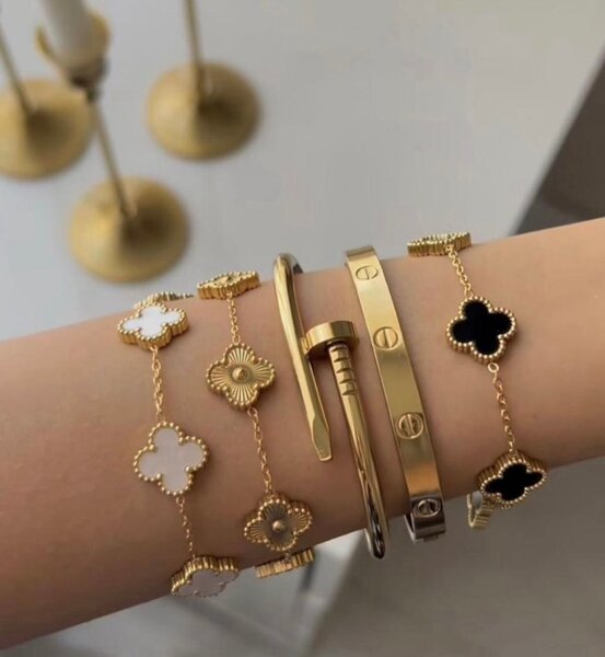 Gold Clover Bracelet for Women