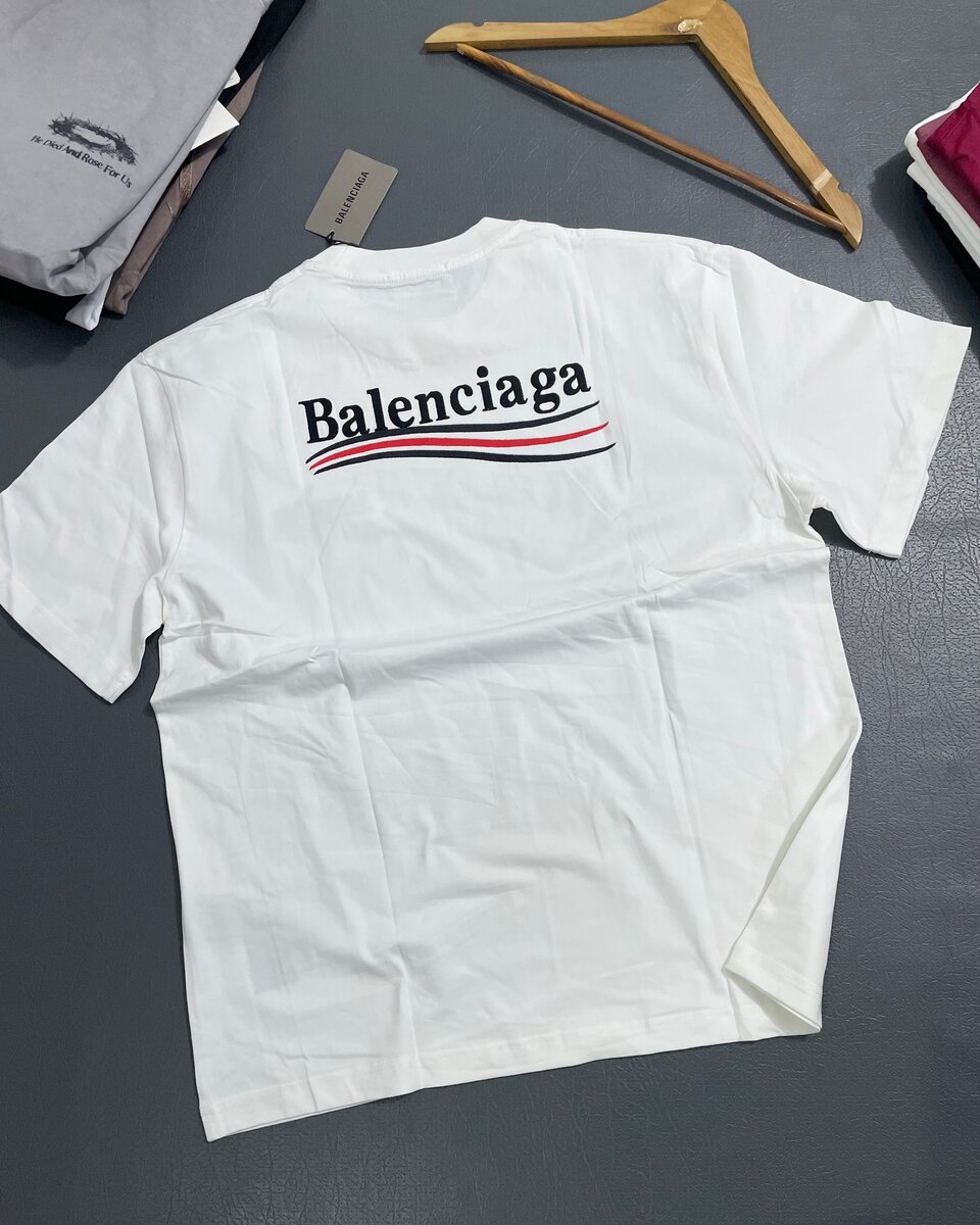 T-shirt blanc Balenciaga