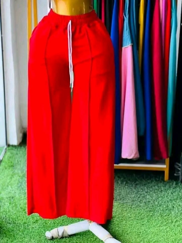 Pantalon large rouge élégant