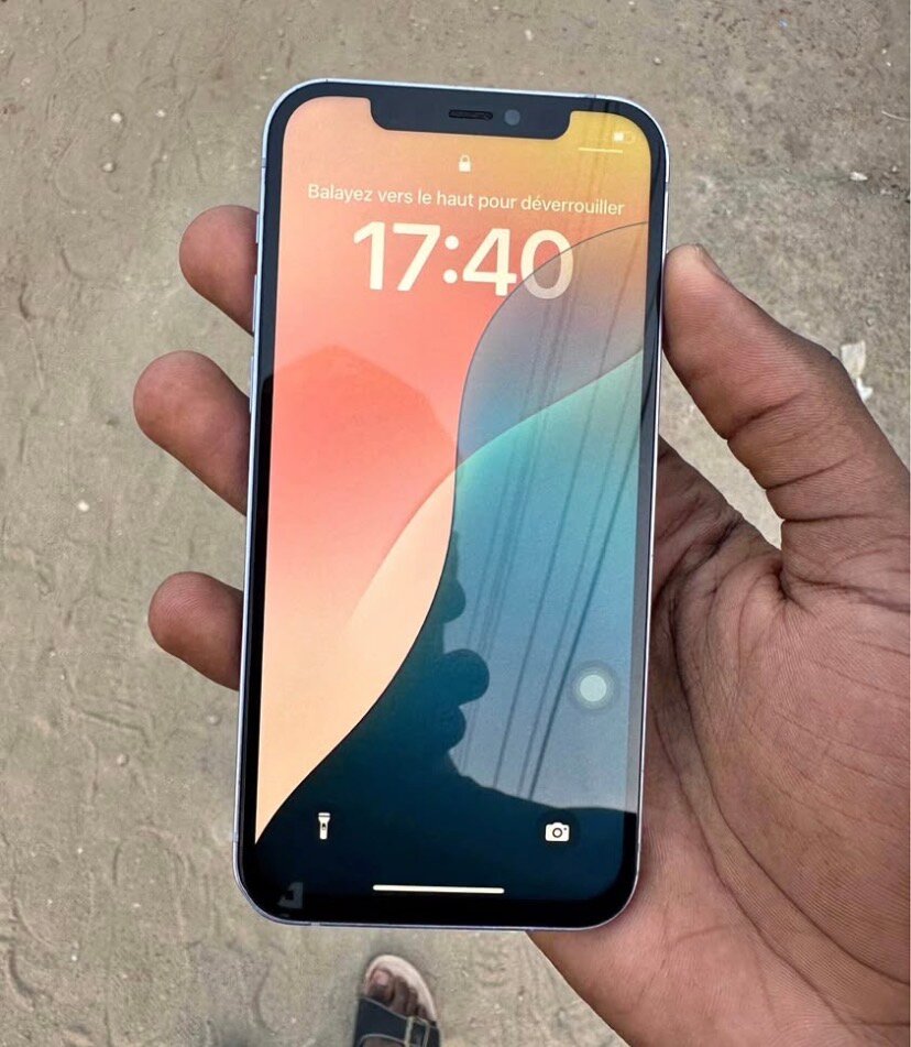 iPhone 12 Bleu 64Go Débloqué