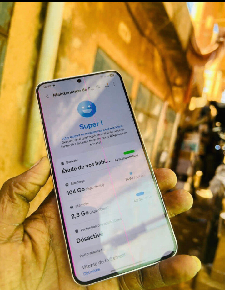 Samsung Galaxy S Smartphone