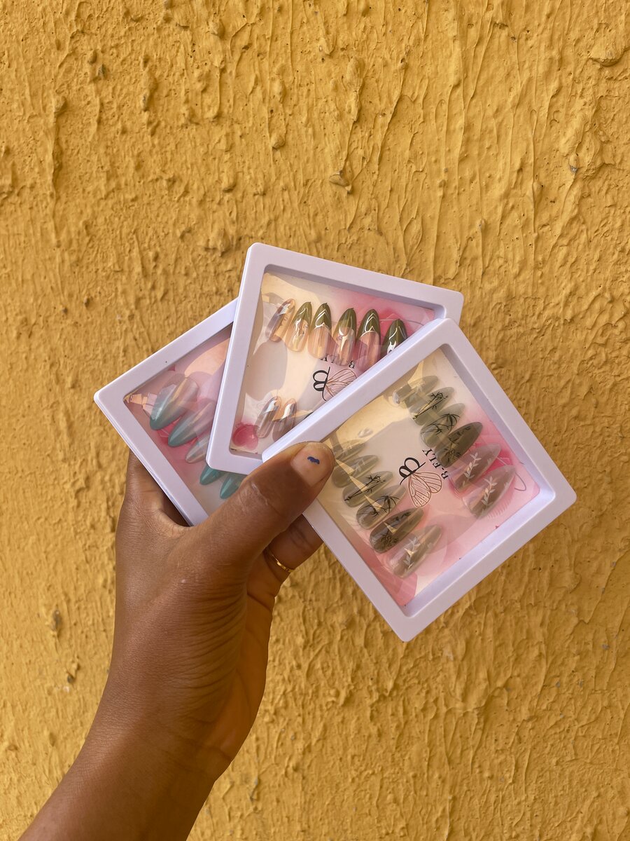 Colorful Press-On Nail Set