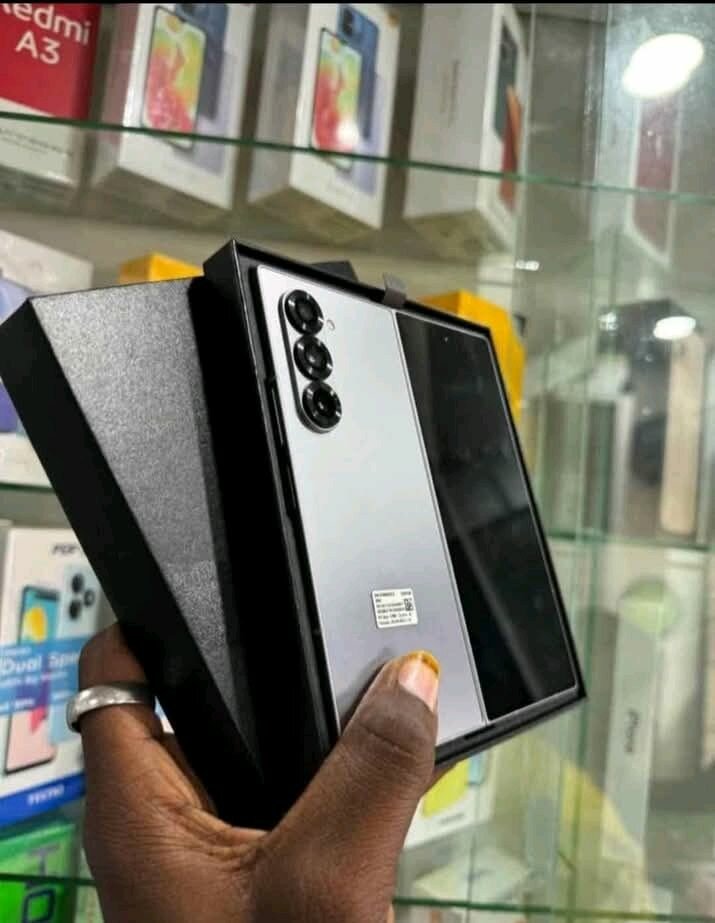 Sumsung z Forld4 512 giga