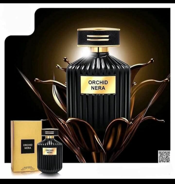 Parfum Versus Crystal Noir