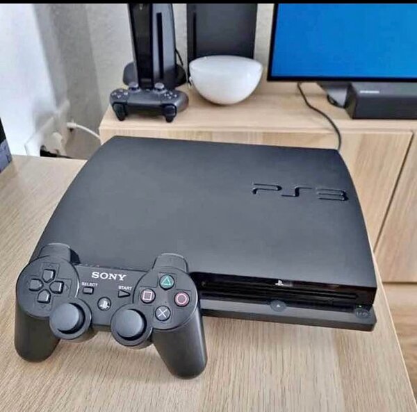 Console PS3 Slim avec manette