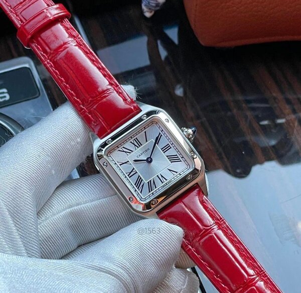 Montre luxe élégante