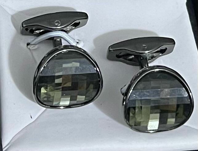 Boutons de manchette élégants