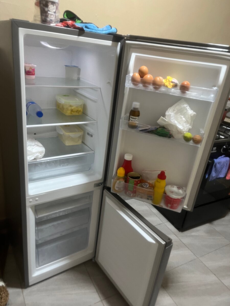 Réfrigérateur Hisense 200L