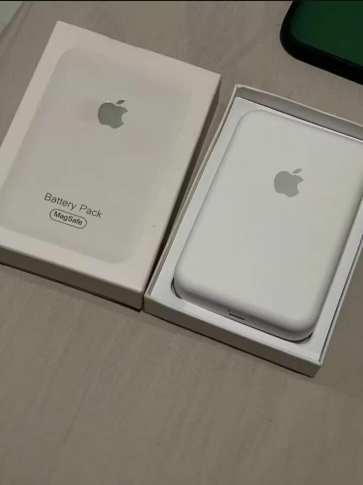 Apple MagSafe Battery Pack