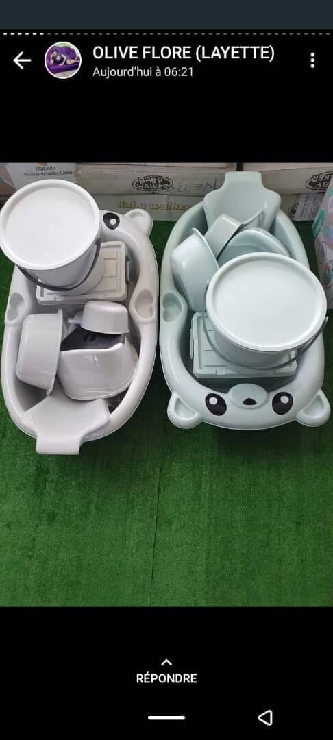 Baignoire bébé en forme d'ours