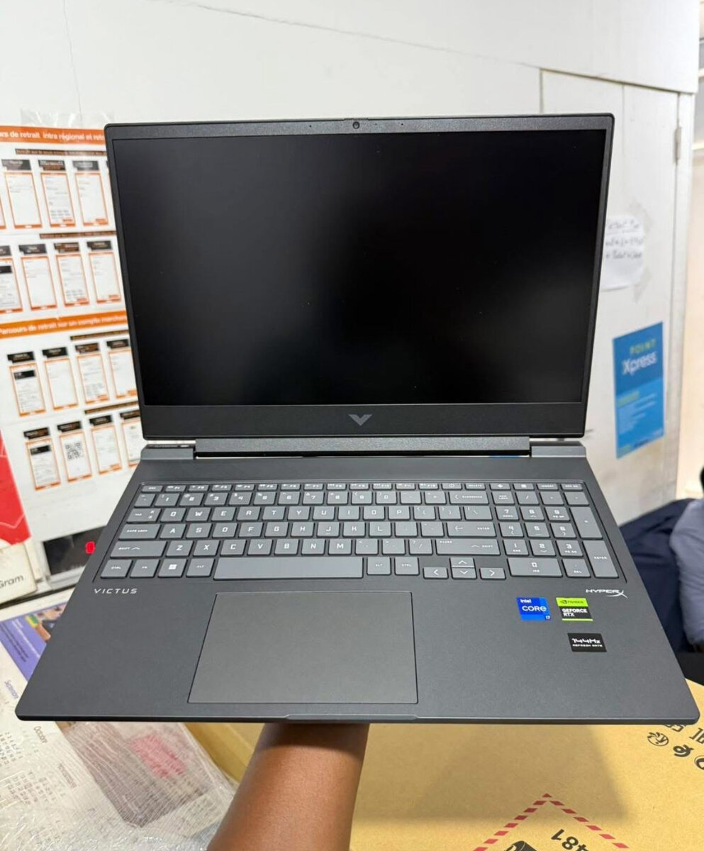 HP GAMING VICTUS  16 CORE i7