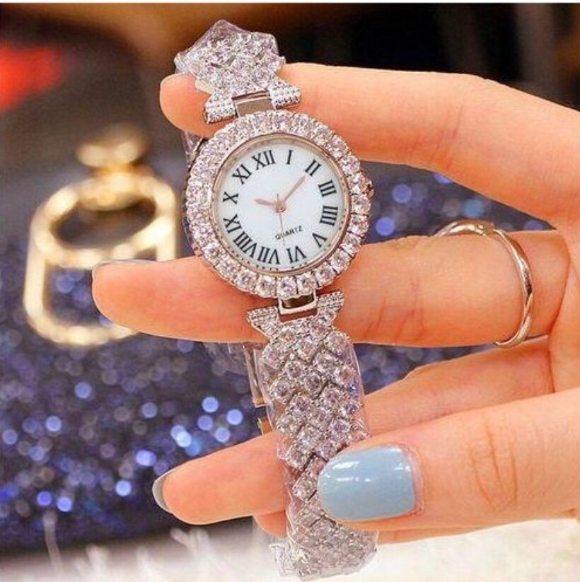Montre Femme Strass Élégante