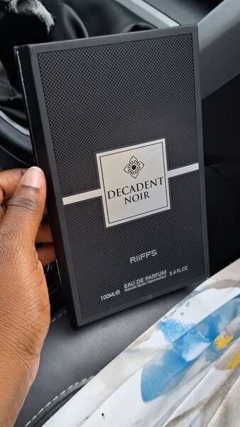Délicieux Parfum Decadent Noir