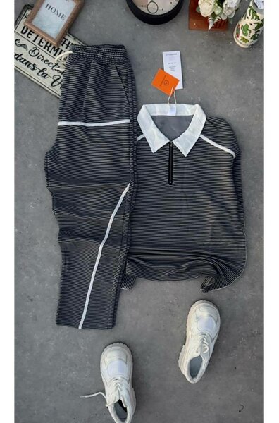 Ensemble sport à rayures