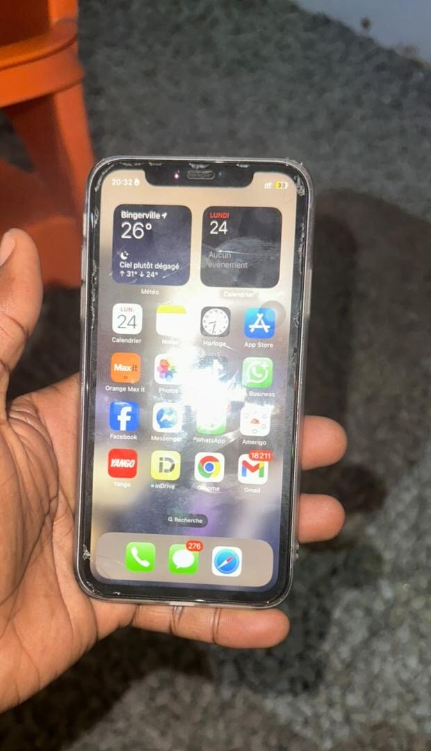 iPhone 11 en bon état