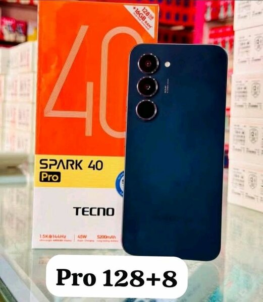 Tecno Spark 40 Pro+ Débloqué