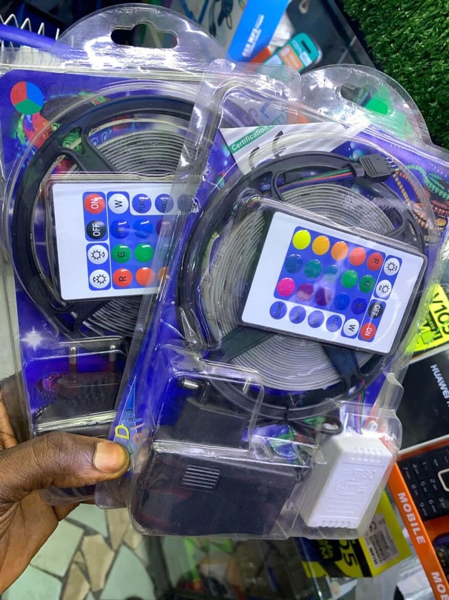 Bandes LED RGB avec télécommande