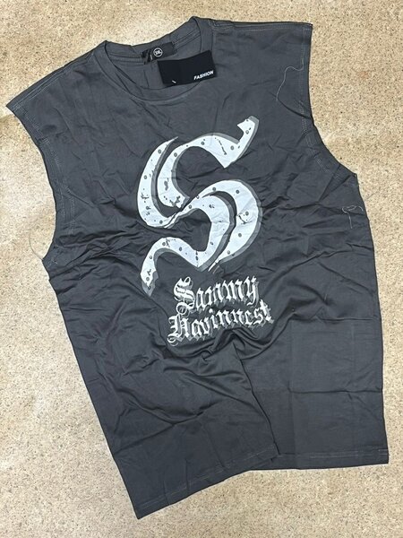 Débardeur graphique tendance