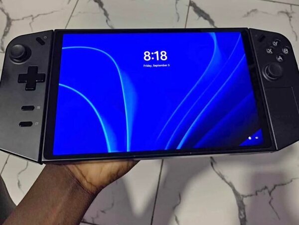 Console portable Lenovo Legion