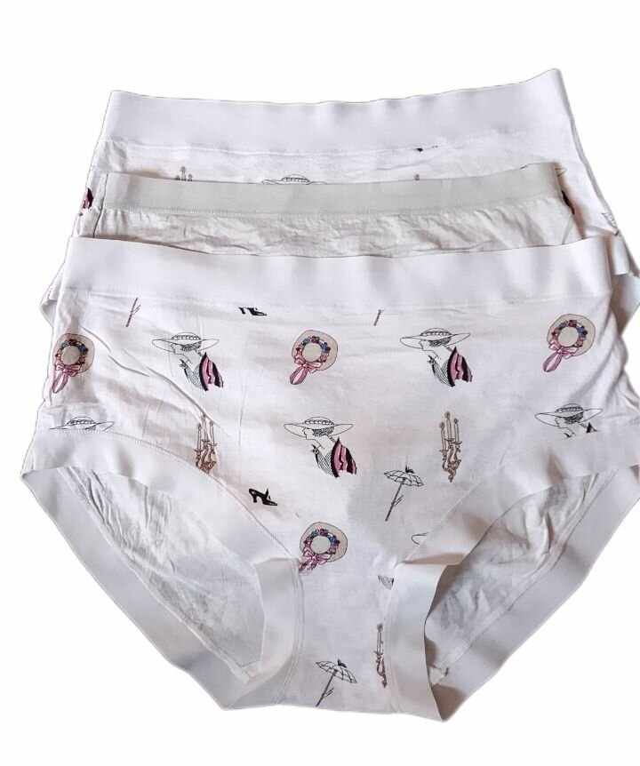 Sous-vêtements féminins imprimés