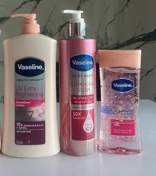 Ensemble soin éclat UV Vaseline