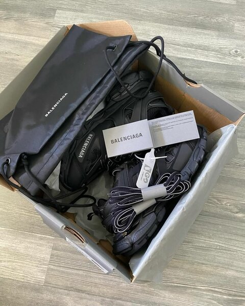 Balenciaga track snacker