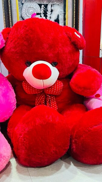 Ours en peluche géant