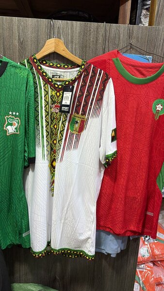 Maillot de foot coloré