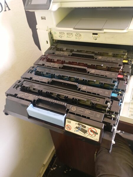 Imprimante LaserJet Pro 4-en-1