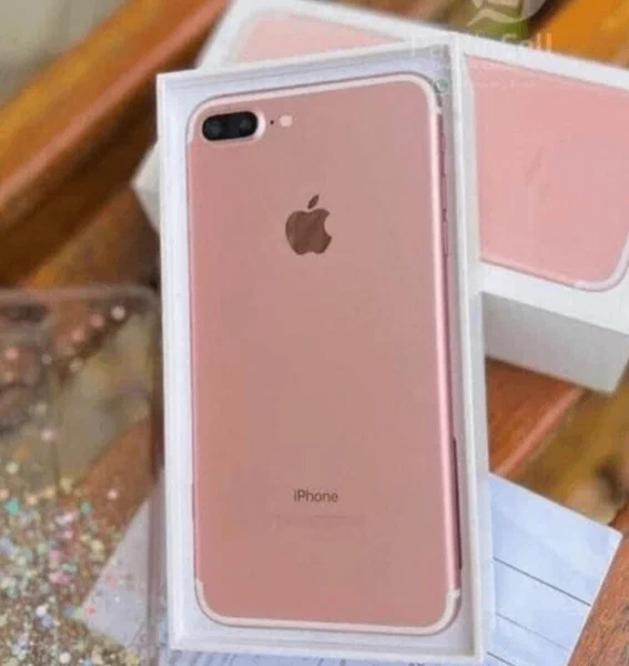 iPhone 8 Plus Rose Gold