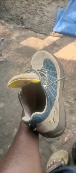 Chaussure de randonnée robuste