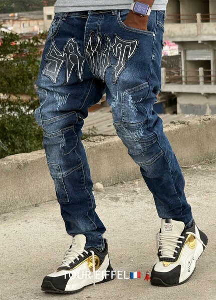 Jeans déchirés mode homme