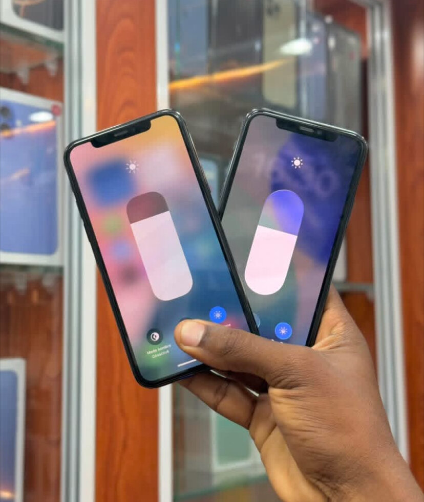 iPhone 11 Pro 64GB A+