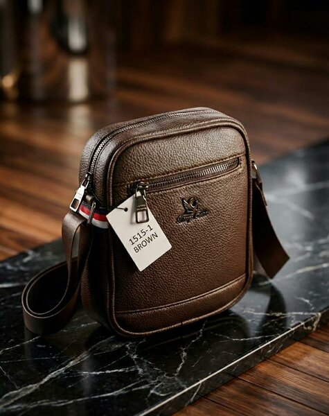 Sac banane en cuir marron pour homme