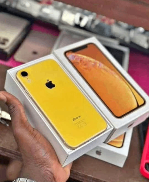 iPhone XR Jaune Neuf