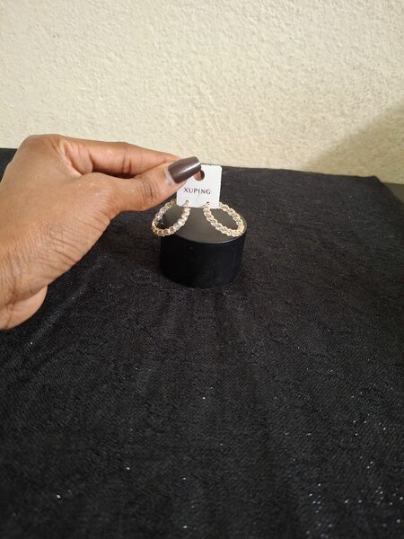 Boucles d'oreilles dorées élégantes Xuping