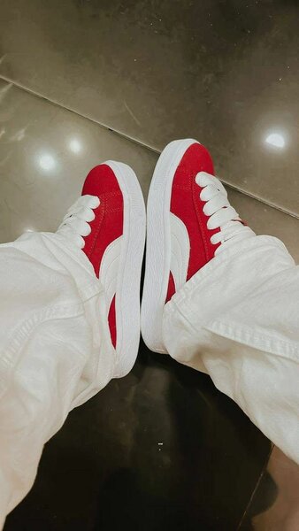 Baskets Puma classiques rouges
