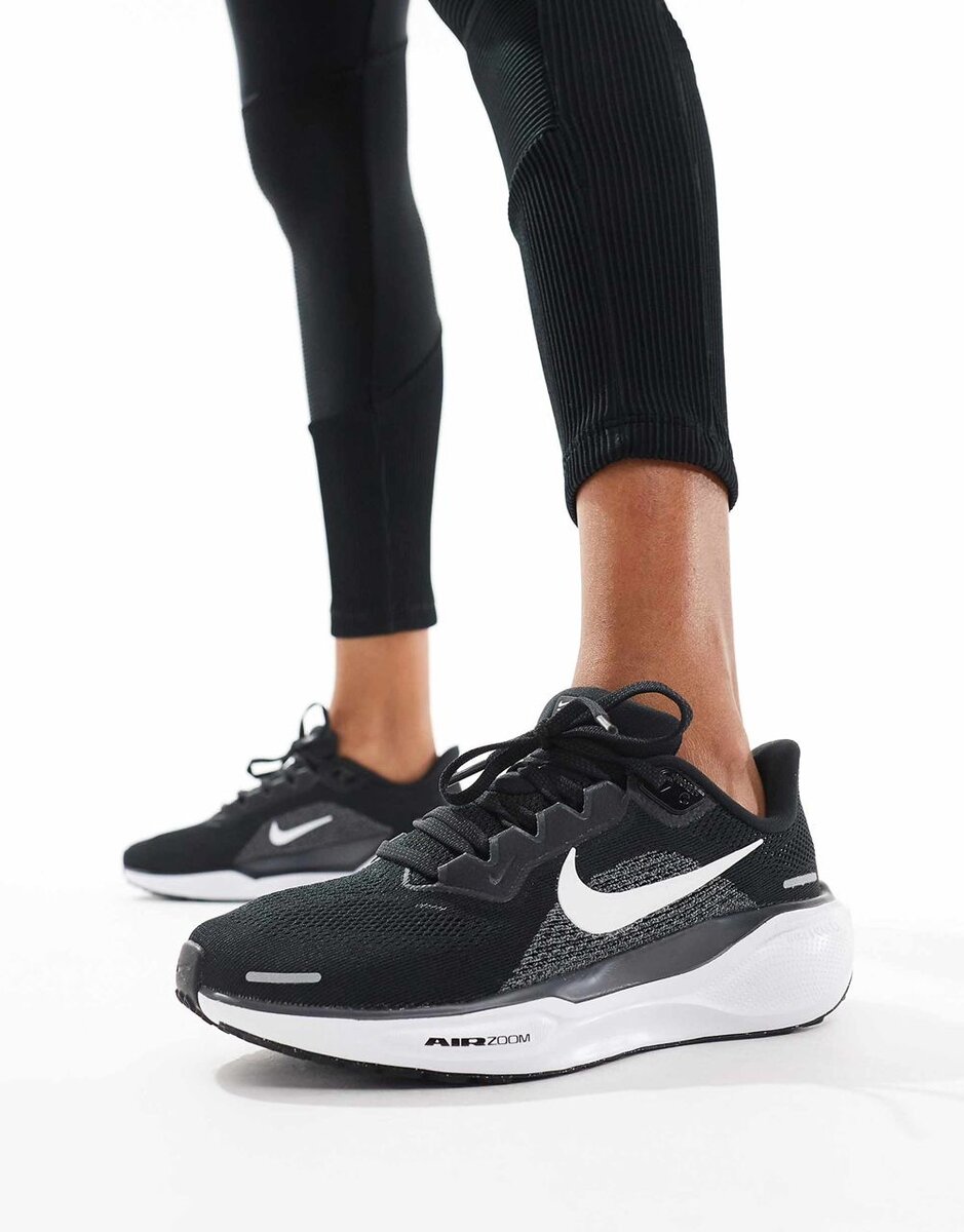Chaussures de course légères Nike