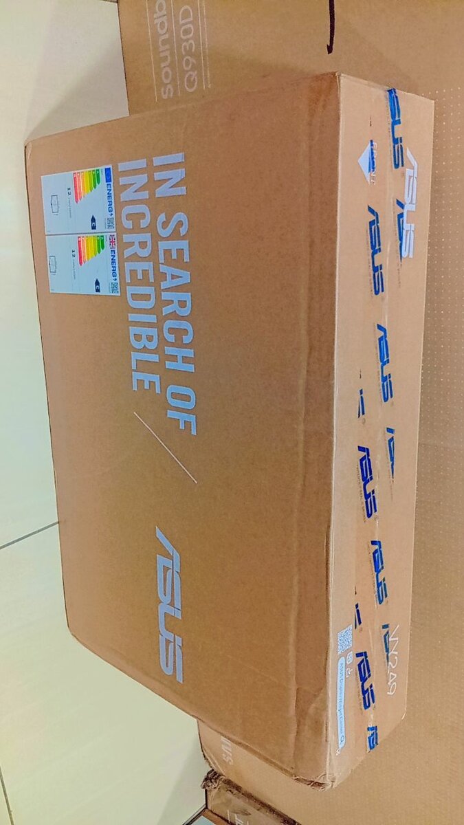 Écran Gaming ASUS 23.8" IPS