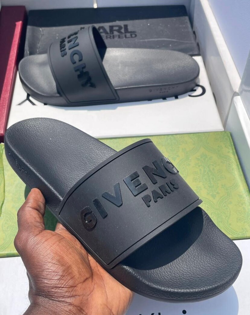 Sandales de marque tendance