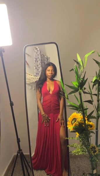 Robe longue rouge élégante