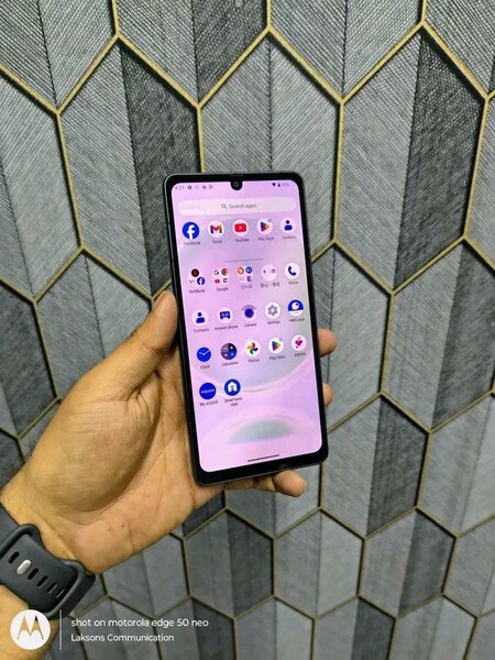 Téléphone mobile Sharp Aquos