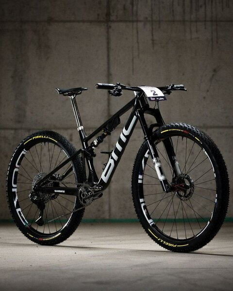 VTT de course BMC haute performance