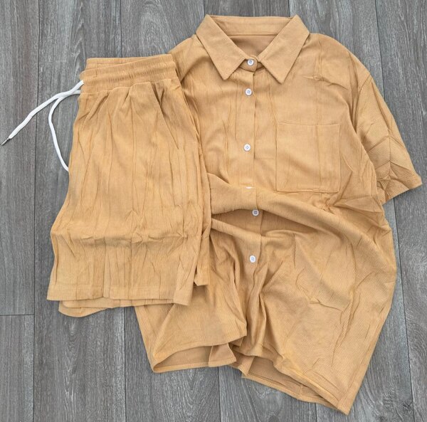 Ensemble chemise et short léger